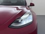 Tesla Model 3 Long Range AWD 75kWh 463PK 19"Lmv FSD-3 Computer Premium Audio AutoPilot Panoramadak Camera's Leer Adaptive-Cruise-Control+Stop&Go Pdc Dual-Ecc Dual-Motor Keyless 4WD Stoel en achterbank verwarming Elektr.Stoelen+Memory+Easy-Entry WiFi SOH 87% Fabrieksgarantie op Accu en motor tot 192.000km / 28-09-2028 1e Eigenaar Origineel Nederlandse Auto