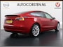 Tesla Model 3 Long Range AWD 75kWh 463PK 19"Lmv FSD-3 Computer Premium Audio AutoPilot Panoramadak Camera's Leer Adaptive-Cruise-Control+Stop&Go Pdc Dual-Ecc Dual-Motor Keyless 4WD Stoel en achterbank verwarming Elektr.Stoelen+Memory+Easy-Entry WiFi SOH 87% Fabrieksgarantie op Accu en motor tot 192.000km / 28-09-2028 1e Eigenaar Origineel Nederlandse Auto