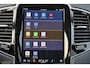 Volvo XC90 T8 Recharge AWD Plus Dark - IntelliSafe Assist & Surround - Adaptieve LED koplampen - Parkeercamera achter - Verwarmde voorstoelen, stuur & achterbank - Parkeersensoren voor & achter - Elektr. bedienb. voorstoelen met geheugen - Draadloze tel. lader - Extra getint glas - 20' LMV