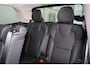 Volvo XC90 T8 Recharge AWD Plus Dark - IntelliSafe Assist & Surround - Adaptieve LED koplampen - Parkeercamera achter - Verwarmde voorstoelen, stuur & achterbank - Parkeersensoren voor & achter - Elektr. bedienb. voorstoelen met geheugen - Draadloze tel. lader - Extra getint glas - 20' LMV