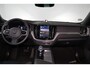 Volvo XC60 T6 Recharge AWD Ultra Black Edition - Luchtvering - B&W Audio - Panorama/schuifdak - IntelliSafe Assist & Surround - Massage Ventilatie stoelen - 360º Camera - Adaptieve LED koplampen - Nappa leder - Verwarmde voorstoelen, stuur & achterbank - Parkeersensoren voor & achter - Elektr. bedienb. voorstoelen met geheugen - Head up display - Draadloze tel. lader - Extra getint glas - 21' LMV