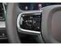 Volvo XC60 T6 Recharge AWD Ultra Black Edition - Luchtvering - B&W Audio - Panorama/schuifdak - IntelliSafe Assist & Surround - Massage Ventilatie stoelen - 360º Camera - Adaptieve LED koplampen - Nappa leder - Verwarmde voorstoelen, stuur & achterbank - Parkeersensoren voor & achter - Elektr. bedienb. voorstoelen met geheugen - Head up display - Draadloze tel. lader - Extra getint glas - 21' LMV
