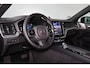 Volvo XC60 T6 Recharge AWD Ultra Black Edition - Luchtvering - B&W Audio - Panorama/schuifdak - IntelliSafe Assist & Surround - Massage Ventilatie stoelen - 360º Camera - Adaptieve LED koplampen - Nappa leder - Verwarmde voorstoelen, stuur & achterbank - Parkeersensoren voor & achter - Elektr. bedienb. voorstoelen met geheugen - Head up display - Draadloze tel. lader - Extra getint glas - 21' LMV