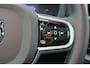 Volvo XC60 T6 Recharge AWD Ultra Black Edition - Luchtvering - B&W Audio - Panorama/schuifdak - IntelliSafe Assist & Surround - Massage Ventilatie stoelen - 360º Camera - Adaptieve LED koplampen - Nappa leder - Verwarmde voorstoelen, stuur & achterbank - Parkeersensoren voor & achter - Elektr. bedienb. voorstoelen met geheugen - Head up display - Draadloze tel. lader - Extra getint glas - 21' LMV