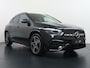 Mercedes-Benz GLA 180 Business Solution AMG | Trekhaak Wegklapbaar | Apple Carplay & Android Auto | Panorama - Schuifdak | Multibeam Led | Stoelverwarming Voorin | Sfeerverlichting