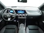Mercedes-Benz GLA 180 Business Solution AMG | Memoryseats | Panorama - Schuifdak | Trekhaak Wegklapbaar | Head-Up Display | 360° Camera | Multibeam Led | Stuurwiel Verwarmd
