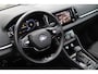Skoda Karoq 1.5 TSI ACT 150pk Ambition DSG Automaat / Navigatie / Panorama dak / LM 18 inch / Parkeersensoren / Camera / Elektr klep / Wegkl trekhaak