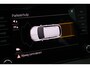 Skoda Karoq 1.5 TSI ACT 150pk Ambition DSG Automaat / Navigatie / Panorama dak / LM 18 inch / Parkeersensoren / Camera / Elektr klep / Wegkl trekhaak
