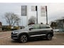 Skoda Karoq 1.5 TSI ACT 150pk Ambition DSG Automaat / Navigatie / Panorama dak / LM 18 inch / Parkeersensoren / Camera / Elektr klep / Wegkl trekhaak
