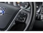 Volvo V70 2.0 T4 Polar | Unieke Auto | Dealer Onderhouden | Trekhaak | Lederen bekleding | Bi-xenon koplampen | Standkachel | Navigatie | Stoelverwarming | Niveauregeling | Voorruitverwarming | Climate control | Origineel Nederlandse auto | Cruise control | Volvo On Call | Elektrische achterklep |