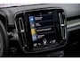 Volvo XC40 T5 Plug in-hybride R-Design | Trekhaak | Panoramadak | Parkeercamera | Stoel+stuurwiel Verwarming | Adapt Cruise | Getint glas