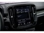 Volvo XC40 T5 Plug in-hybride R-Design | Trekhaak | Panoramadak | Parkeercamera | Stoel+stuurwiel Verwarming | Adapt Cruise | Getint glas
