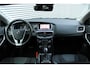 Volvo V40 1.5 T2 Polar+ | Parkeersensoren achter | Volvo on Call | Stoelverwarming| Navigatie | High perfomance audio |Electronic Climate Controle | LED Koplampen | Lichtmetalen Velgen 16" | Stof/Kunstlederen Bekleding |