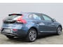 Volvo V40 1.5 T2 Polar+ | Parkeersensoren achter | Volvo on Call | Stoelverwarming| Navigatie | High perfomance audio |Electronic Climate Controle | LED Koplampen | Lichtmetalen Velgen 16" | Stof/Kunstlederen Bekleding |