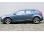 Volvo V40 1.5 T2 Polar+ | Parkeersensoren achter | Volvo on Call | Stoelverwarming| Navigatie | High perfomance audio |Electronic Climate Controle | LED Koplampen | Lichtmetalen Velgen 16" | Stof/Kunstlederen Bekleding |