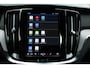 Volvo S60 2.0 B4 Plus Dark | Lichtmetalen Velgen Multi-Spaaks 18" | Nappa leder / Open Grid textiel bekleding met contourstoelen | Autonomous Emergency Braking | Bots Herkenning En Activatie | Cruise Control Adaptief Met Stop&Go En Stuurhulp | Dodehoekdetectie Met Correctie | Draadloze Telefoonlader | Electronic Climate Controle +Stoel + Stuurwiel verwarming |