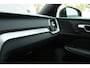 Volvo S60 2.0 B4 Plus Dark | Lichtmetalen Velgen Multi-Spaaks 18" | Nappa leder / Open Grid textiel bekleding met contourstoelen | Autonomous Emergency Braking | Bots Herkenning En Activatie | Cruise Control Adaptief Met Stop&Go En Stuurhulp | Dodehoekdetectie Met Correctie | Draadloze Telefoonlader | Electronic Climate Controle +Stoel + Stuurwiel verwarming |