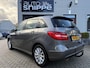 Mercedes-Benz B-klasse 200 Ambition -AUTOMAAT-CLIMA-STOELVERWARMING-MEMORY SEATS-TREKHAAK-1400 KG TREKGEWICHT-XENON-VOLLEDER-ETC.