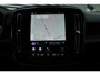 Volvo EX40 Single Motor Extended Range Business Ed. 82 kWh | Harman/Kardon Premium Audio | BLIS Dodehoekherkenning | Adaptive Cruise Control | Pilot Assist | Getint Glas Achter | 19 Inch Lichtmetalen Velgen | All-Season Banden | | Parkeerverwarming | Park Assist Voor & Achter | Achteruitrijcamera | Stoelverwarming | Stuurverwarming | Apple Carplay/Android Auto |