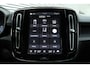 Volvo EX40 Single Motor Extended Range Business Ed. 82 kWh | Verwarmbare voorstoelen en stuurwiel | Premium audio by Harman/Kardon | BLIS Dodehoekherkenning | Adaptive Cruise Control | Warmtepomp | Apple Carplay/Android Auto | 19 Inch Lichtmetalen Velgen | All-Season Banden |