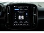 Volvo EX40 Single Motor Extended Range Business Ed. 82 kWh | Harman/Kardon Premium Audio | BLIS Dodehoekherkenning | Adaptive Cruise Control | Pilot Assist | Getint Glas Achter | 19 Inch Lichtmetalen Velgen | All-Season Banden | | Parkeerverwarming | Park Assist Voor & Achter | Achteruitrijcamera | Stoelverwarming | Stuurverwarming | Apple Carplay/Android Auto |