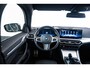 BMW i4 eDrive40 84 kWh M Sport - Trekhaak - Elektrisch verwarmde voorstoelen - Active Cruise Control - Getinte Ruiten - Comfort Access - Hifi - Ambiance verlichting -  Live Cockpit Professional - IconicSounds Electric -