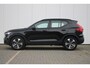 Volvo XC40 B4 Plus Dark | Premium audio by Harman Kardon | Power Seats incl. Memory | Verwarmbare voorstoelen + stuurwiel | Parkeercamera achter | Park Assist voor + achter | Apple Carplay | 18" Lichtmetalen wielen