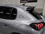 Peugeot 208 1.2 PureTech GT BTW Automaat 131pk App connect Digitaal Dashboard Sportstoelen Half Leer Camera 17 inch Sportvelgen Onderhoud aanwezig