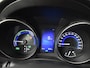 Toyota Auris Touring Sports 1.8 Hybrid Team Edition | Parkeersensoren V+A | Stoelverwarming