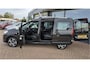 Dacia Dokker 1.2 TCe Stepway, AIRCO, Multimediasysteem, Navigatie, Bluetooth, Voorstoelen verwarmd,Parkeersensoren, Cruise control, Camera, Elektrische ramen en spiegels, Nw Distr.Ketting, Nette auto, BOVAG Garantie