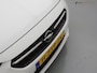 Opel Corsa 1.2 Edition Sport 100pk (APPLE CARPLAY,LED VERLICHTING,PARKEERSENSOREN,CAMERA,CLIMATE,CRUISE,LANE ASSIST,TOPCONDITIE)