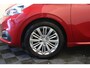 Peugeot 208 1.2 PureTech Blue Lease Executive |Pano|Navi|