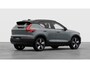 Volvo EX40 Single Motor Extended Range Plus 82 kWh | Demo deal |  360 graden camera | Key-less | 20 inch Lichtmetalen velgen | Extra getint glas | Stoel- / Stuurverwarming | Zwart dak |