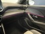 Peugeot e-2008 GT Pack EV 50kWh 136pk | TREKHAAK | SCHUIF/KANTELDAK | CAMERA | NAVI | ALCANTARA/LEDER | ADAPTIVE CRUISE | STOELVERW.