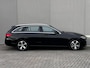 Mercedes-Benz C-klasse Estate 300 e Luxury Line Automaat 9 traps / Elektrische trekhaak 1.800 kg  / EAER bereik 111 km / Avantgarde Interieur / Elektr. klep / Adapt. CC / Navigatie groot scherm / Winterwielenset /