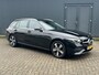 Mercedes-Benz C-klasse Estate 300 e Luxury Line Automaat 9 traps / Elektrische trekhaak 1.800 kg  / EAER bereik 111 km / Avantgarde Interieur / Elektr. klep / Adapt. CC / Navigatie groot scherm / Winterwielenset /