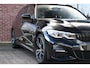 BMW 3-Serie Touring 320i 184pk M-Sport Pano ACC Trekh HUD Laser El-zetels HiFi