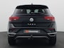 Volkswagen T-Roc 1.5 TSI Sport 150PK DSG keyless, active info display, dodehoek detectie, 18" lichtmetalen velgen, achteruitrijcamera, adaptieve cruise control, stoelverwarming, trekhaak