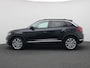 Volkswagen T-Roc 1.5 TSI Sport 150PK DSG keyless, active info display, dodehoek detectie, 18" lichtmetalen velgen, achteruitrijcamera, adaptieve cruise control, stoelverwarming, trekhaak