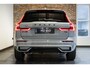 Volvo XC60 T6 Plug-in hybrid AWD Plus Black Edition | Direct Leverbaar | Luchtvering | Head Up Display | Panoramisch Schuif-/Kanteldak | Extra Getint Glas | Adaptieve Cruise Control | BLIS | 21 inch Lichtmetalen Velgen | Keyless | Google Infotainment |