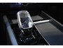 Volvo XC60 T6 Plug-in hybrid AWD Plus Black Edition | Direct Leverbaar | Luchtvering | Head Up Display | Panoramisch Schuif-/Kanteldak | Extra Getint Glas | Adaptieve Cruise Control | BLIS | 21 inch Lichtmetalen Velgen | Keyless | Google Infotainment |