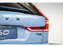 Volvo XC60 T6 Plug-in hybrid AWD Plus Black Edition | Direct Leverbaar | Luchtvering | Head Up Display | Panoramisch Schuif-/Kanteldak | Extra Getint Glas | Adaptieve Cruise Control | BLIS | 21 inch Lichtmetalen Velgen | Keyless | Google Infotainment |