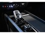 Volvo XC60 T6 Plug-in hybrid AWD Plus Black Edition | Direct Leverbaar | Luchtvering | Head Up Display | Panoramisch Schuif-/Kanteldak | Extra Getint Glas | Adaptieve Cruise Control | BLIS | 21 inch Lichtmetalen Velgen | Keyless | Google Infotainment |