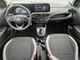 Hyundai i10 1.0 Comfort 5-zits Automaat / Navigatie via Apple Carplay of Android Auto / Fabrieksgarantie tot 03-2029 / Airco / Cruise control / Dealer onderhouden / Elektrische ramen voor en achter / / Lichtmetalen wielen 15“ /