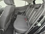 Hyundai i10 1.0 Comfort 5-zits Automaat / Navigatie via Apple Carplay of Android Auto / Fabrieksgarantie tot 03-2029 / Airco / Cruise control / Dealer onderhouden / Elektrische ramen voor en achter / / Lichtmetalen wielen 15“ /
