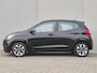 Hyundai i10 1.0 Comfort 5-zits Automaat / Navigatie via Apple Carplay of Android Auto / Fabrieksgarantie tot 03-2029 / Airco / Cruise control / Dealer onderhouden / Elektrische ramen voor en achter / / Lichtmetalen wielen 15“ /