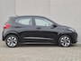 Hyundai i10 1.0 Comfort 5-zits Automaat / Navigatie via Apple Carplay of Android Auto / Fabrieksgarantie tot 03-2029 / Airco / Cruise control / Dealer onderhouden / Elektrische ramen voor en achter / / Lichtmetalen wielen 15“ /