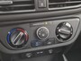 Hyundai i10 1.0 Comfort 5-zits Automaat / Navigatie via Apple Carplay of Android Auto / Fabrieksgarantie tot 03-2029 / Airco / Cruise control / Dealer onderhouden / Elektrische ramen voor en achter / / Lichtmetalen wielen 15“ /