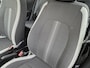 Hyundai i10 1.0 Comfort 5-zits Automaat / Navigatie via Apple Carplay of Android Auto / Fabrieksgarantie tot 03-2029 / Airco / Cruise control / Dealer onderhouden / Elektrische ramen voor en achter / / Lichtmetalen wielen 15“ /