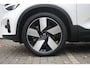 Volvo XC40 Single Motor Extended Range Ultimate 82 kWh | Pixel LED Koplampen | Adaptive Cruise & Pilot Assist | Schuif-/kanteldak | Stoel&Stuurverwarming | 20" Velgen | Power Seats incl. Memory | 360 Camera |